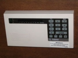 D220AW White Eight zone LED keypad NOS