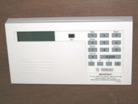 D223AW White LCD keypad w/uplink